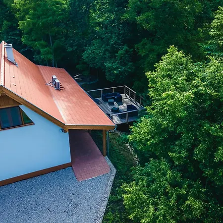 Lesence Vendeghaz * Lesencetomaj