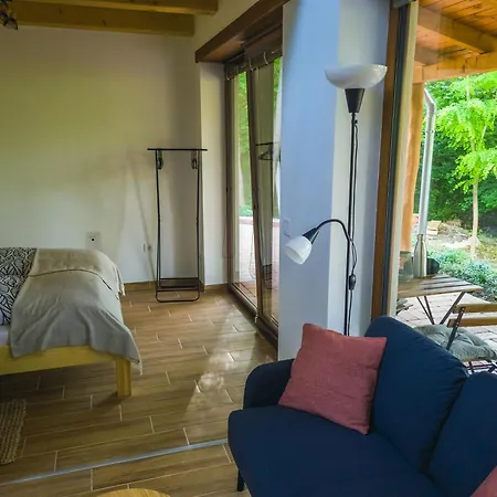 Lesence Vendeghaz Appartement *