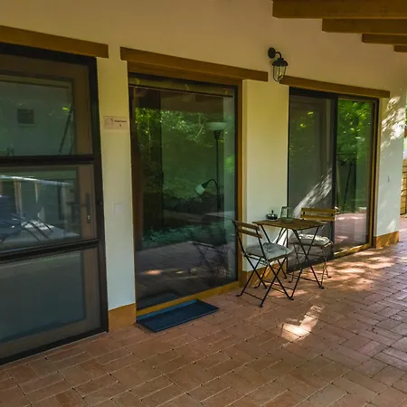 شقة Lesence Vendeghaz Lesencetomaj