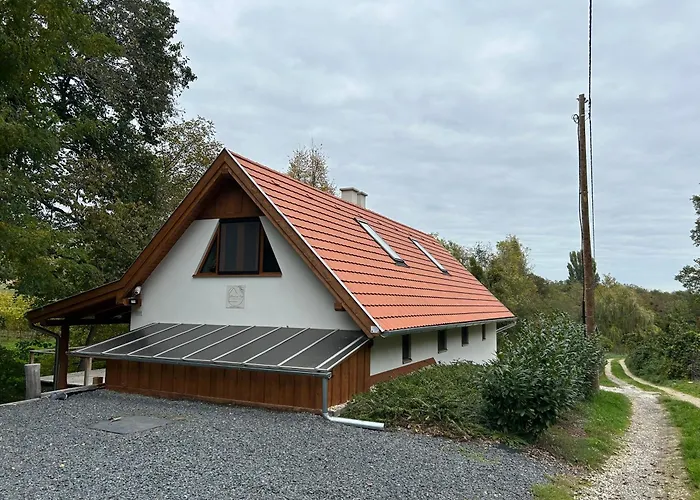 Appartement Lesence Vendeghaz *