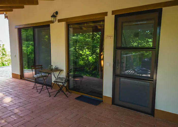 Lesence Vendeghaz * Lesencetomaj